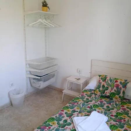 马拉加莫拉加波尼旅舍 旅馆